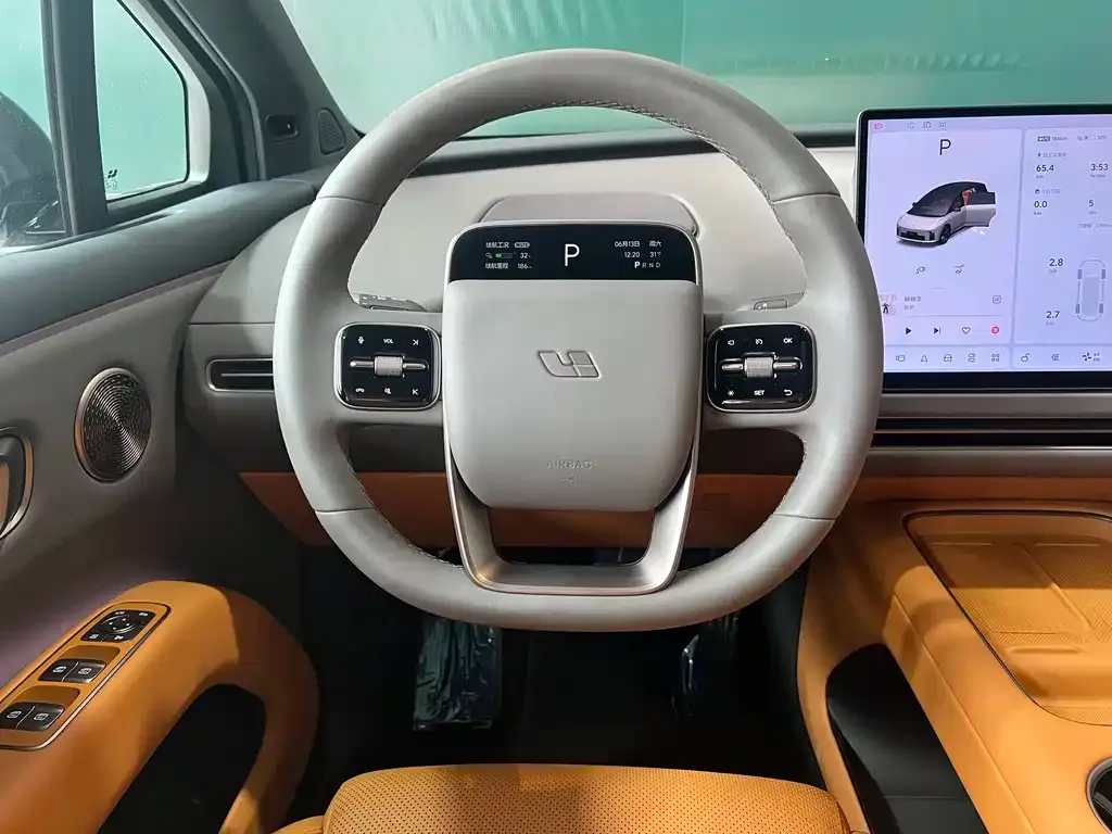 Li Auto i8 — фото 8