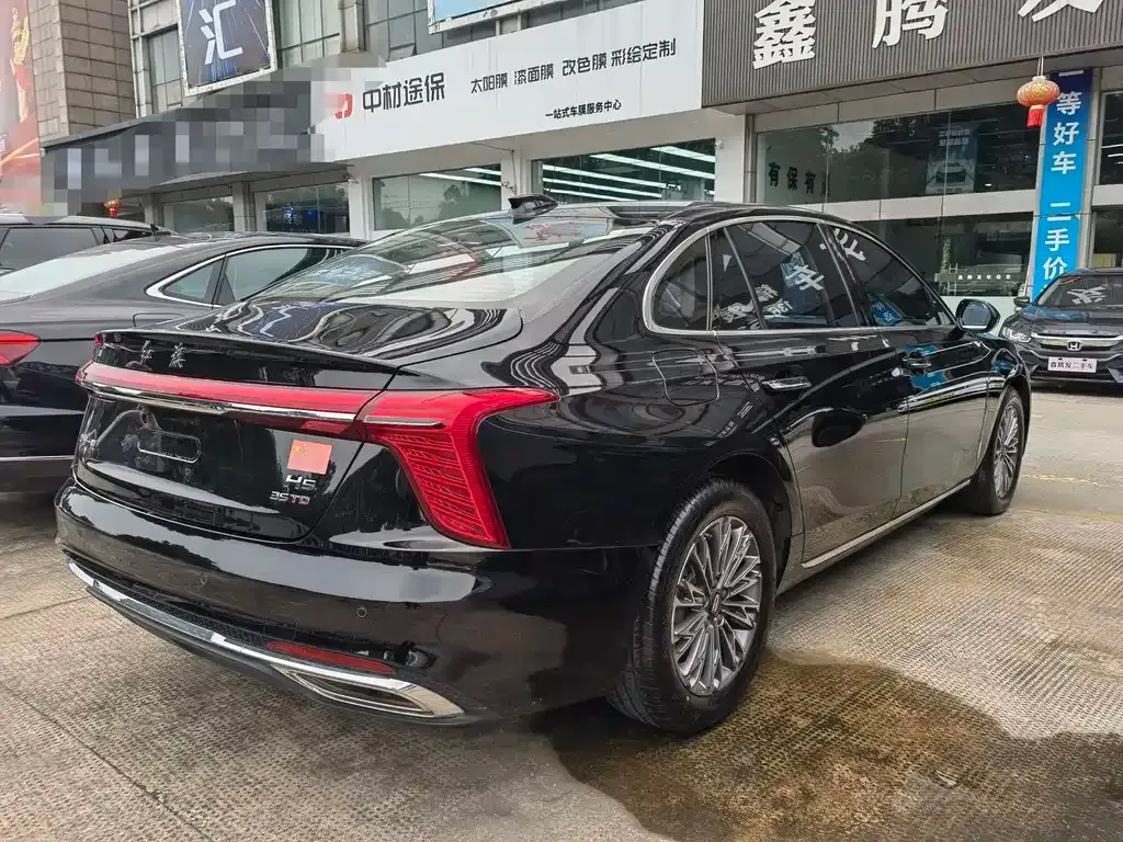 Hongqi H5 — фото 8
