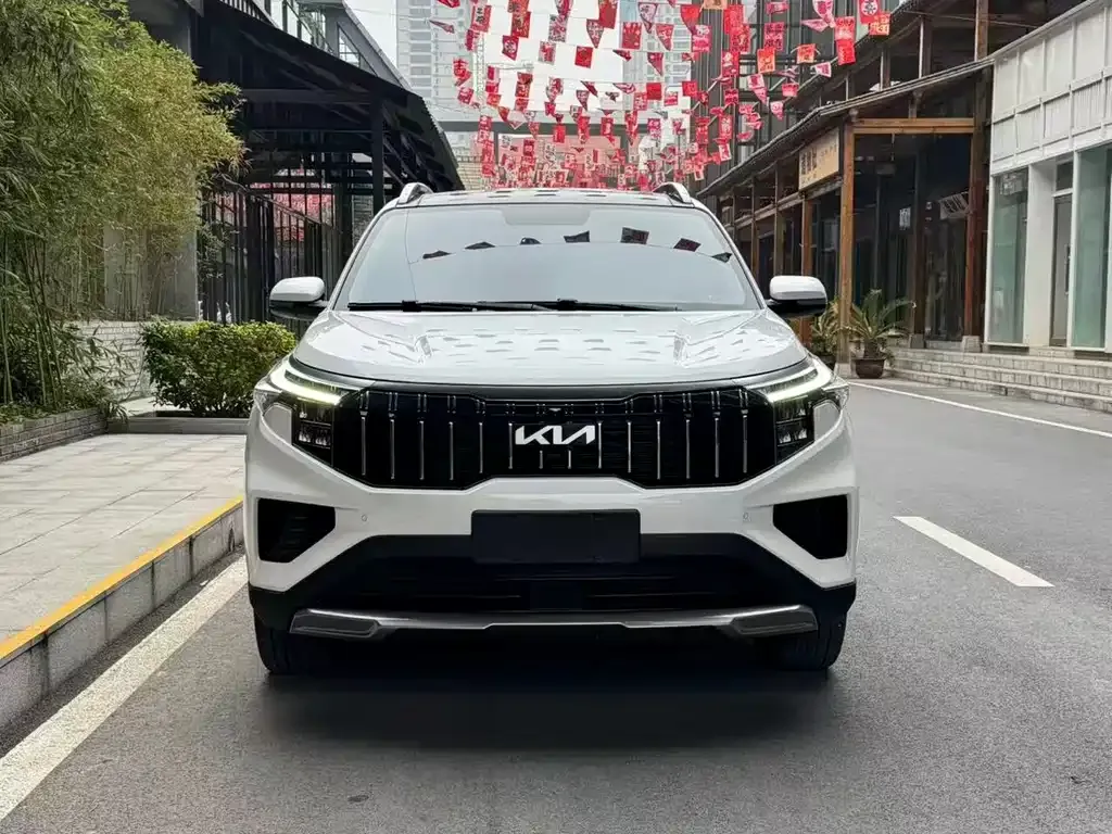 Kia Sportage — фото 6