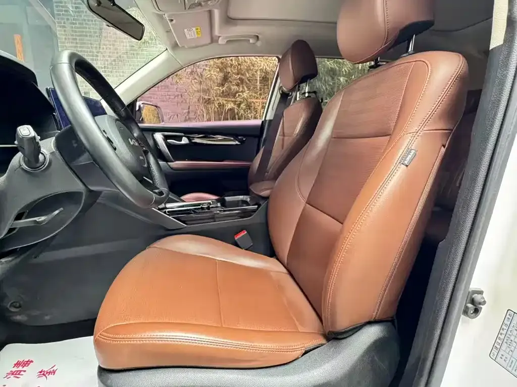 Kia Sportage — фото 5