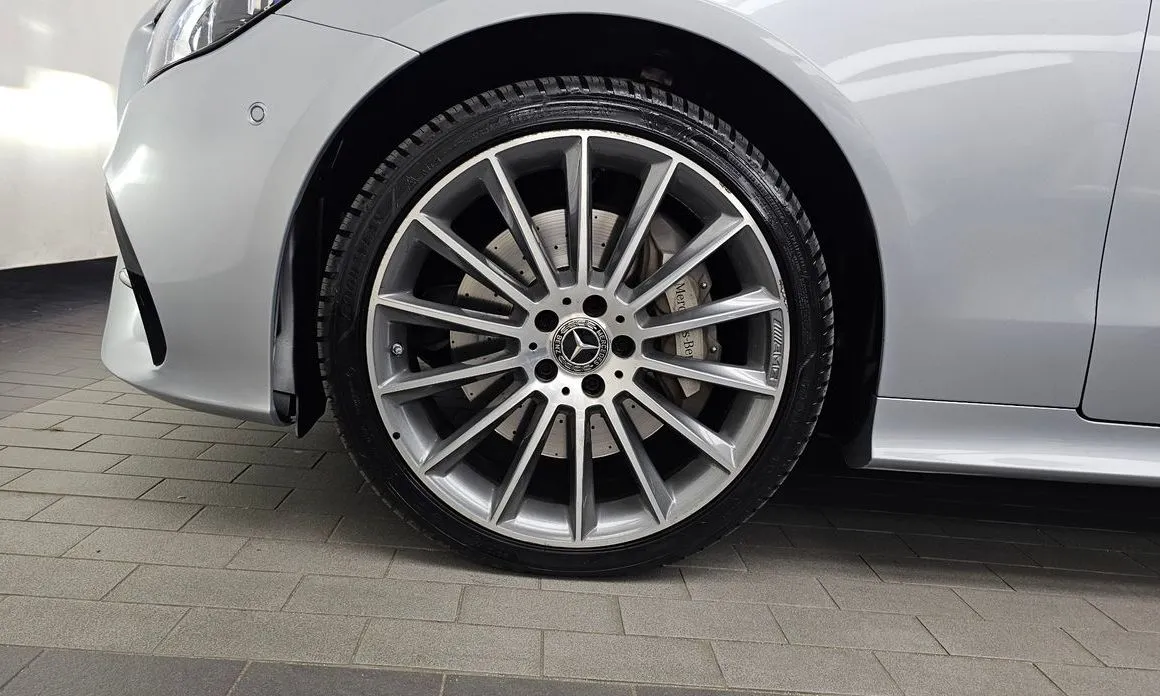Mercedes-Benz E-Class 2023 из KR, фото 8