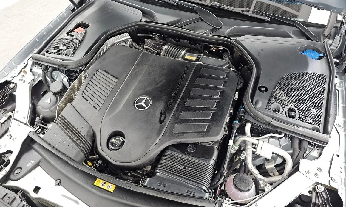 Mercedes-Benz E-Class 2023 из KR, фото 7