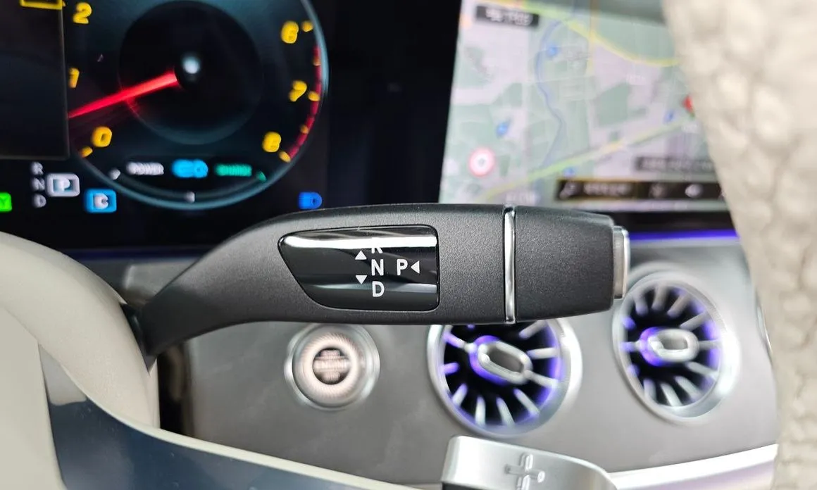 Mercedes-Benz E-Class 2023 из KR, фото 3