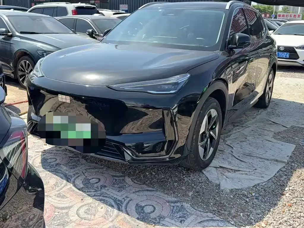 Geely Galaxy E5