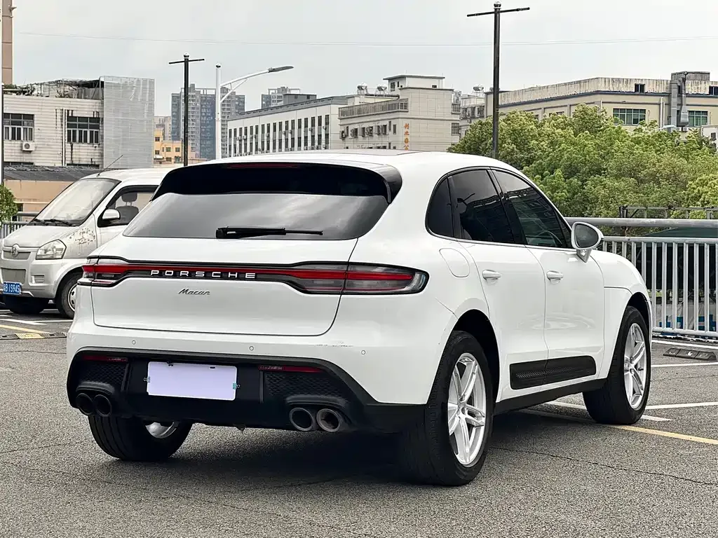 Porsche Macan — фото 7