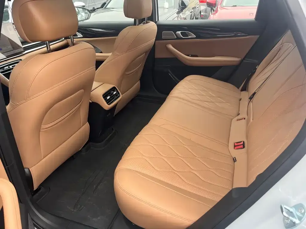 Geely 银河A7 EM 2025 из CN, фото 3