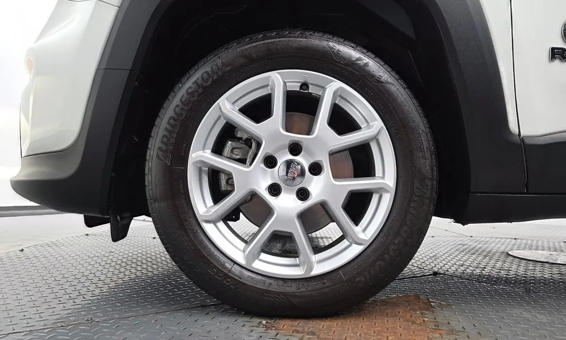 Jeep Renegade 2021 из KR, фото 9