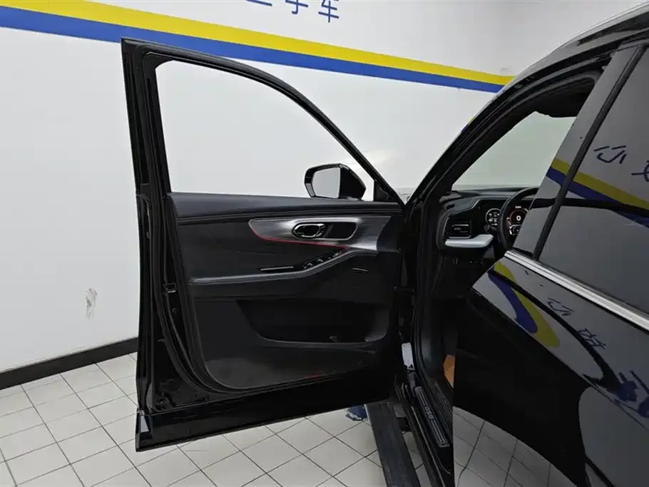 GAC Motor Trumpchi GS8 — фото 3