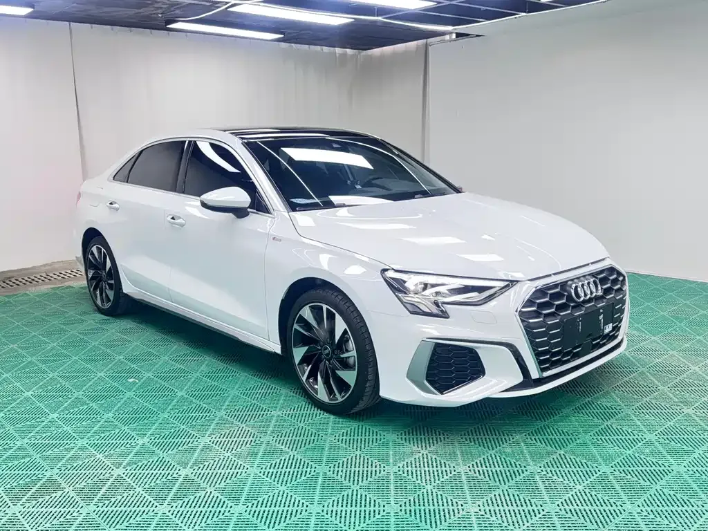 Audi A3 — фото 8