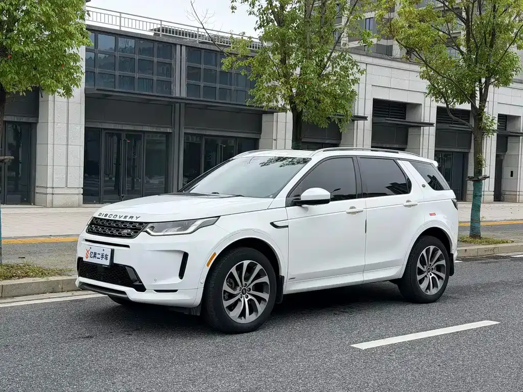 Land Rover Discovery Sport — фото 1