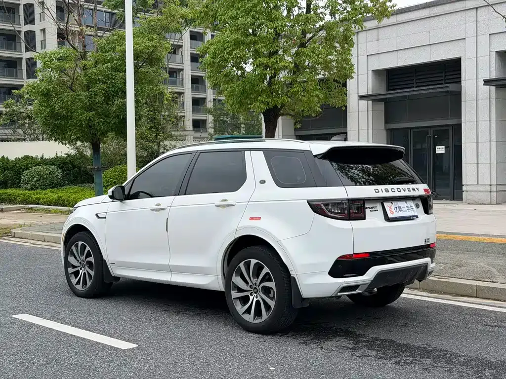 Land Rover Discovery Sport — фото 9