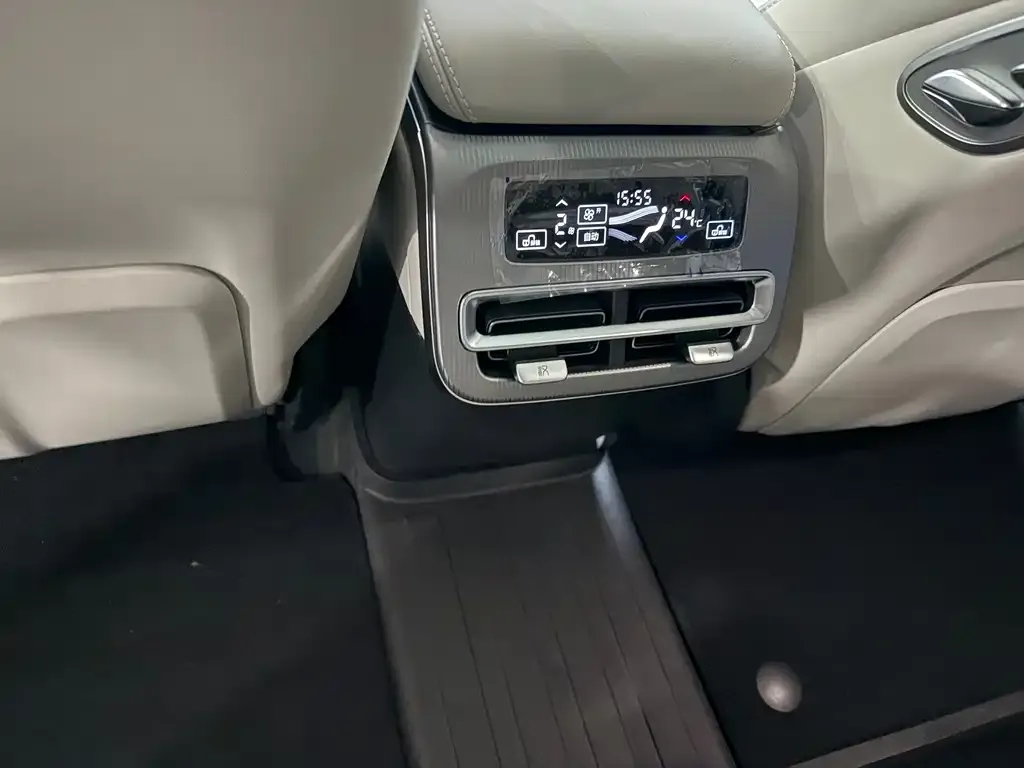 BYD Han L 2026 из CN, фото 4