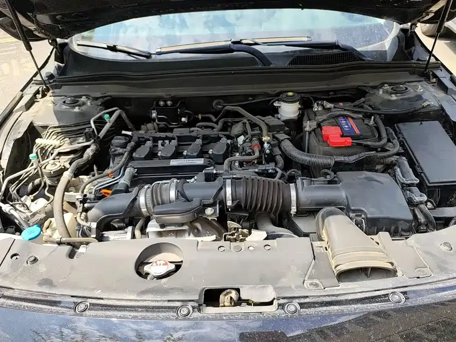 Honda Accord — фото 6
