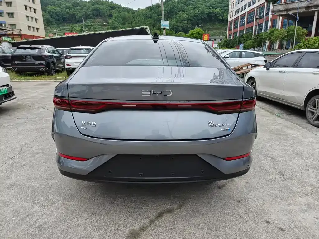 BYD Qin PLUS — фото 6