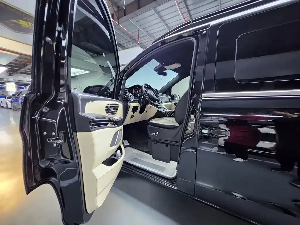 Mercedes-Benz Vito 2021 из CN, фото 8