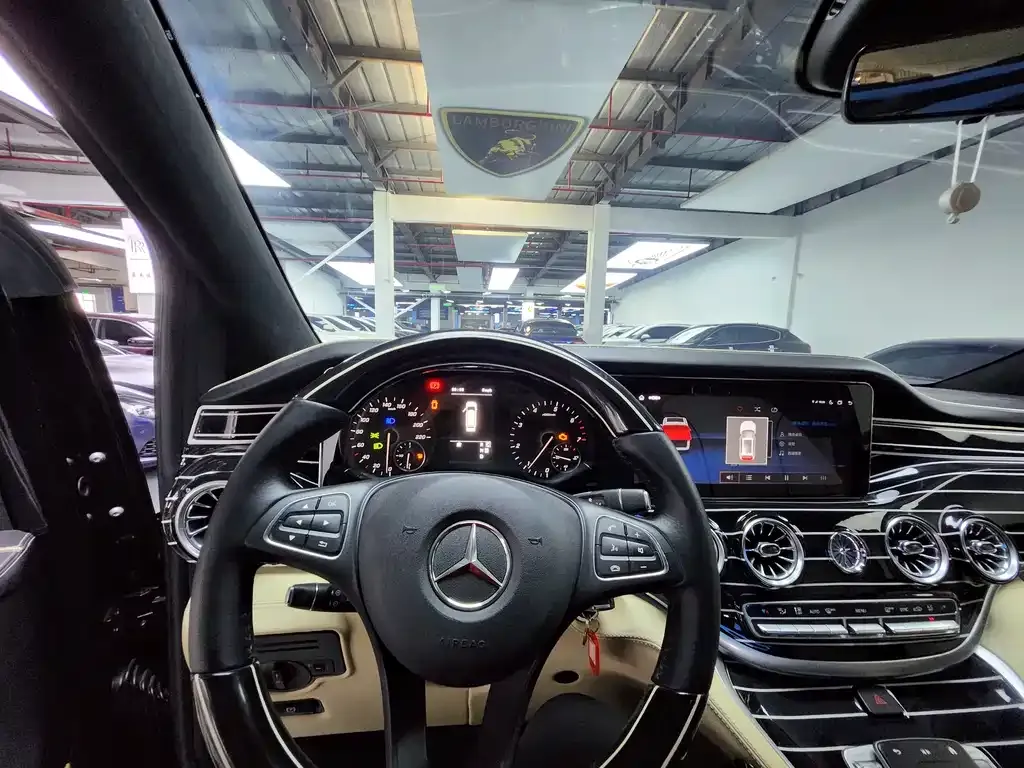 Mercedes-Benz Vito 2021 из CN, фото 9
