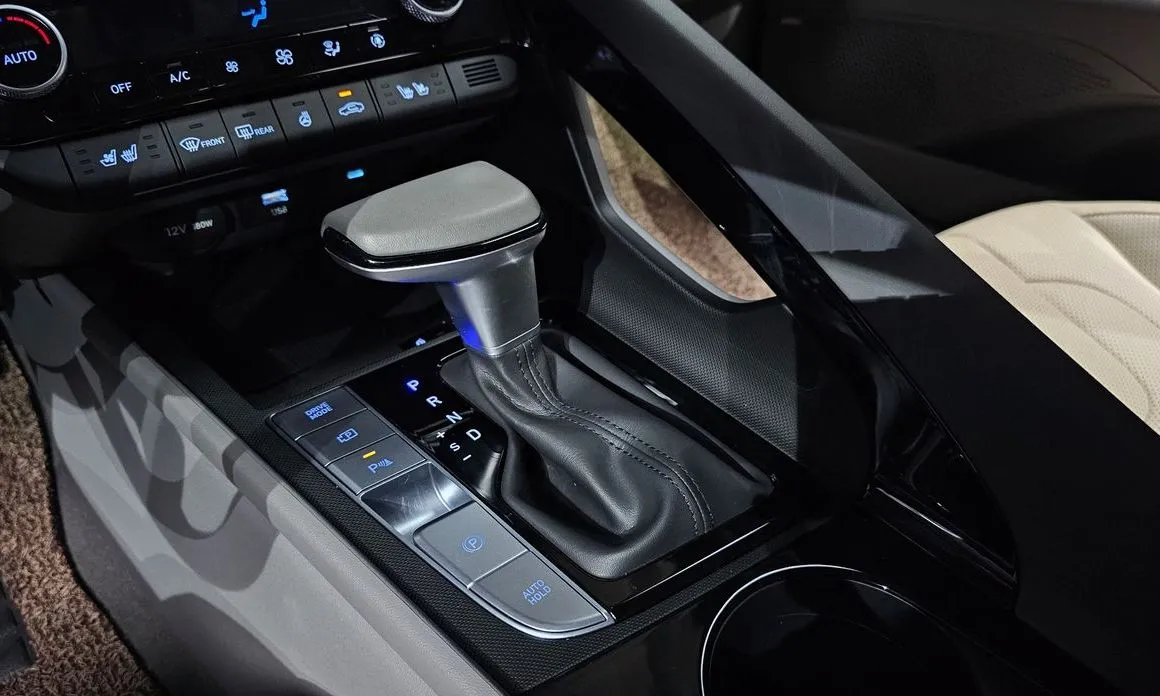 Hyundai AVANTE 2024 из KR, фото 10