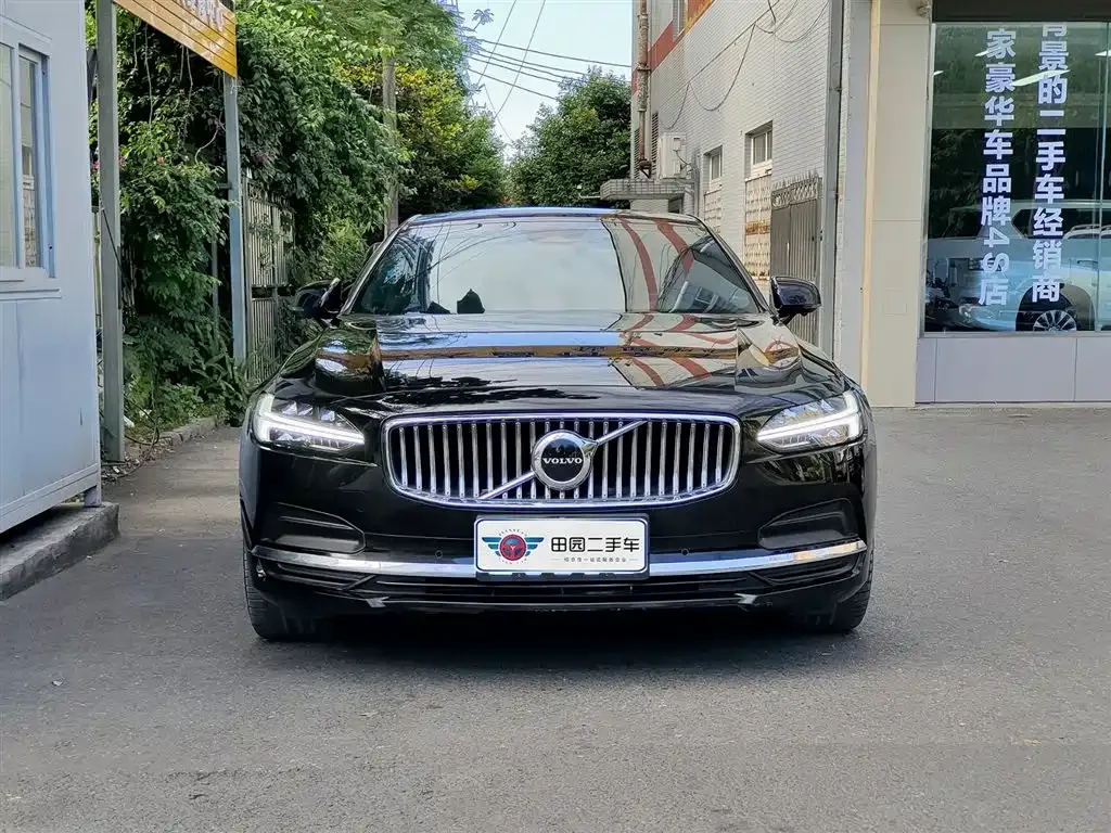 Volvo S90 — фото 10