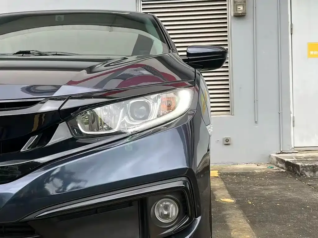 Honda Civic — фото 2