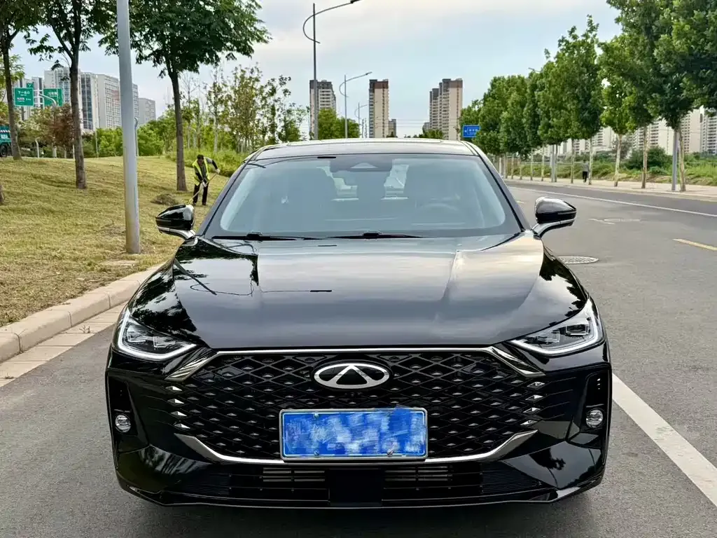 Chery Arrizo 8 PRO — фото 6