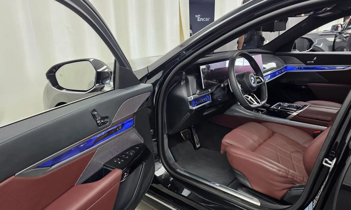 BMW 7-Series 2024 из KR, фото 5