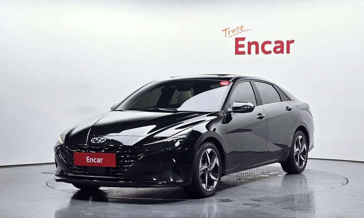 Hyundai AVANTE 2023 из KR, фото 1