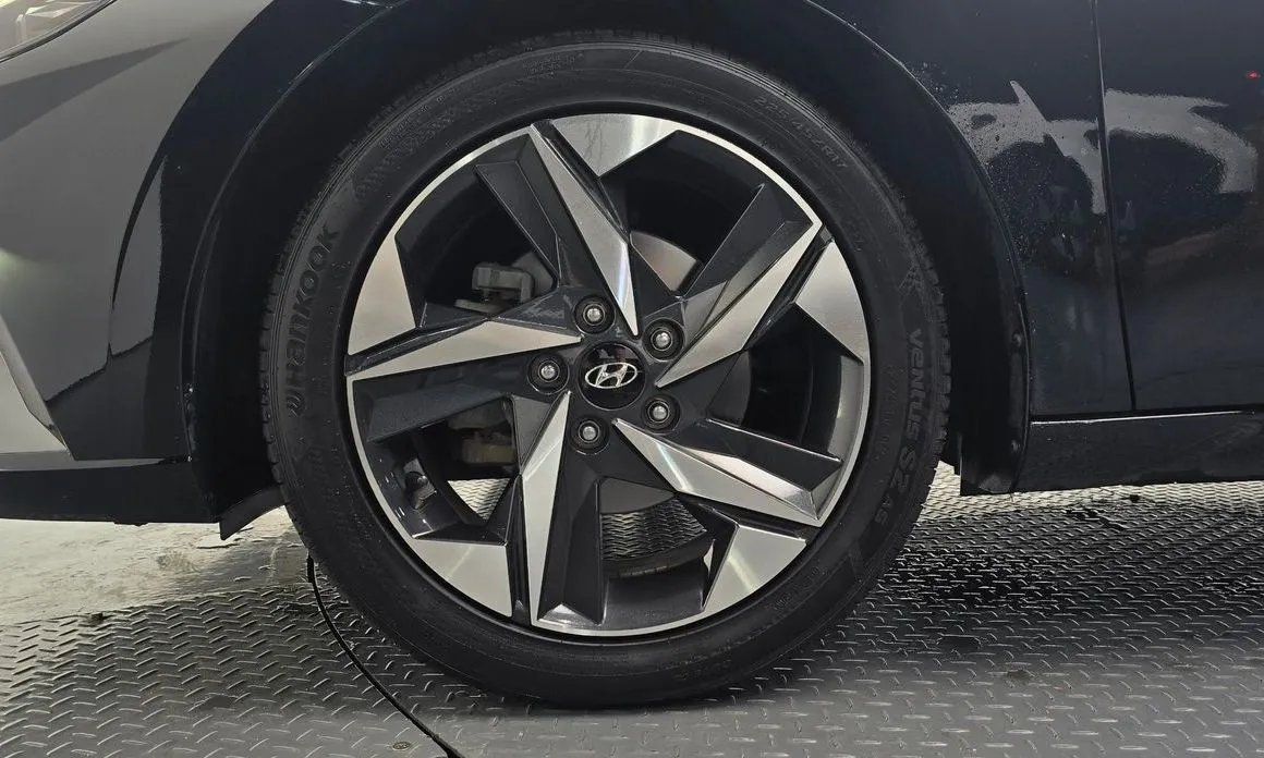 Hyundai AVANTE 2023 из KR, фото 7