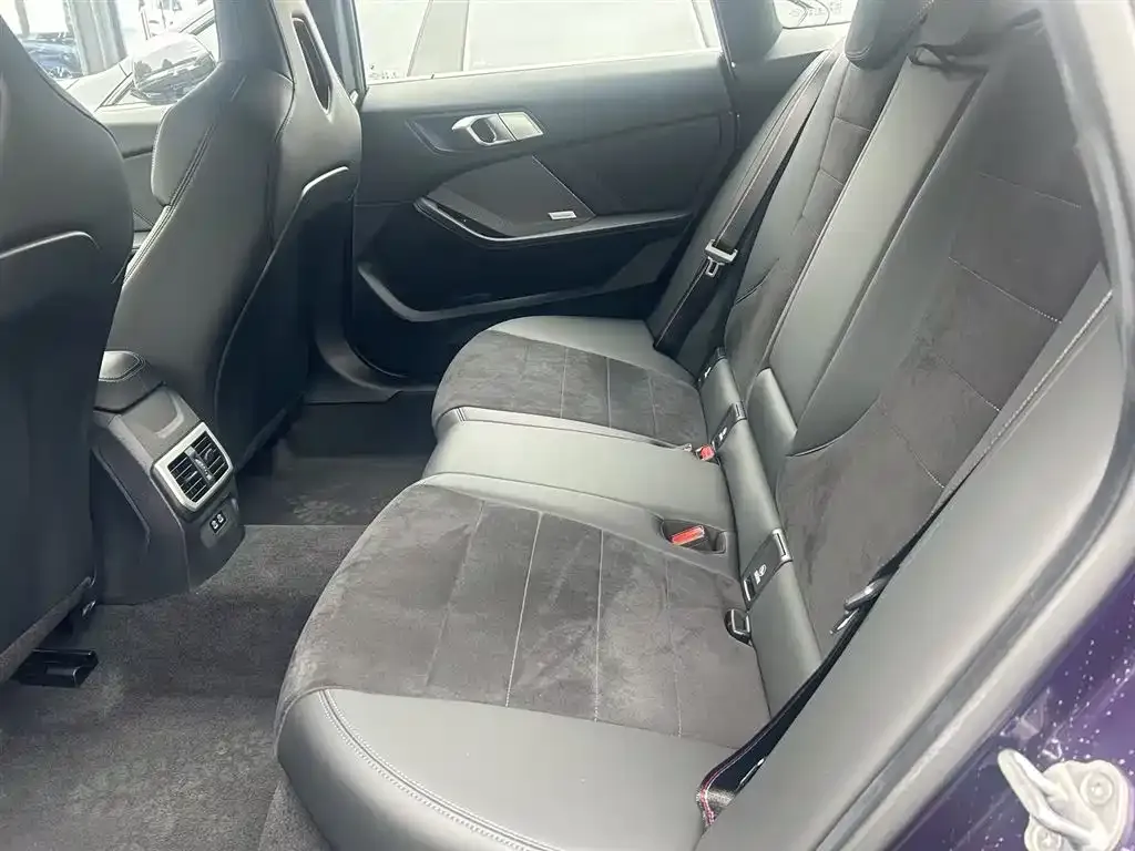 BMW M235L 2025 из CN, фото 8