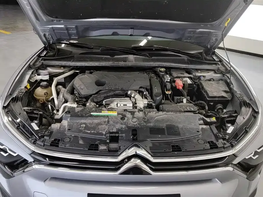 Citroen C5 X 2025 из CN, фото 9