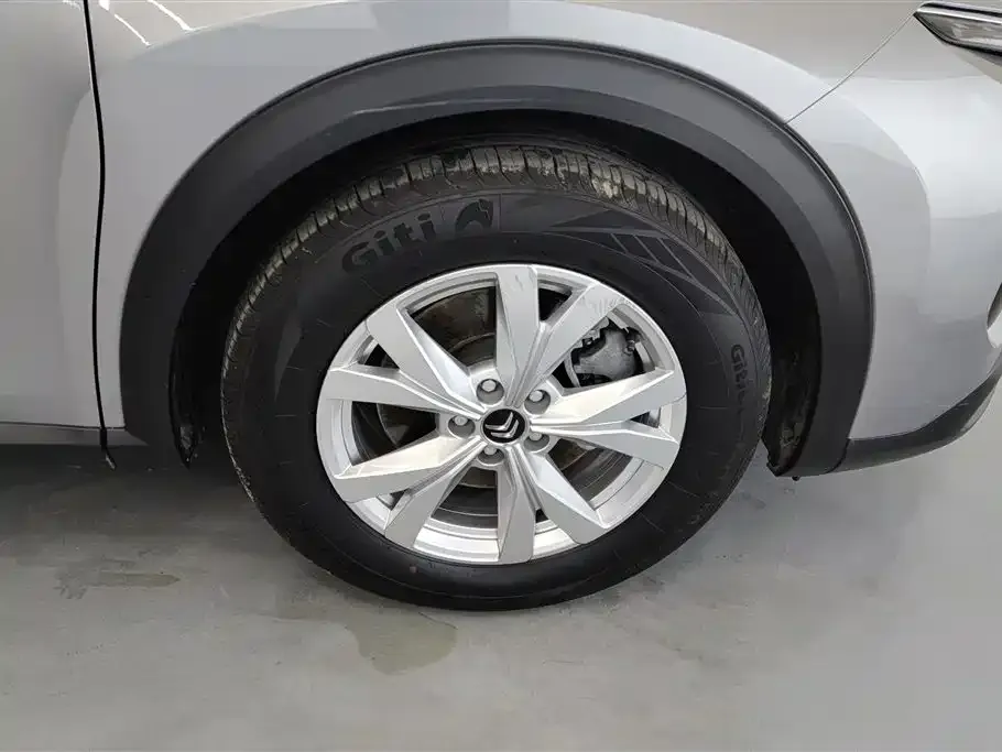 Citroen C5 X 2025 из CN, фото 4