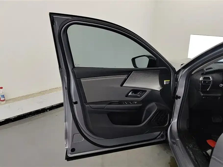 Citroen C5 X 2025 из CN, фото 2
