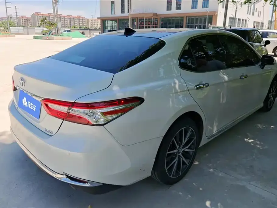 Toyota Camry 2024 из CN, фото 4