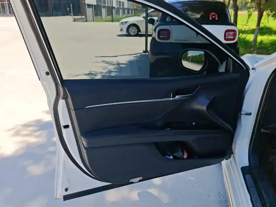 Toyota Camry 2024 из CN, фото 7