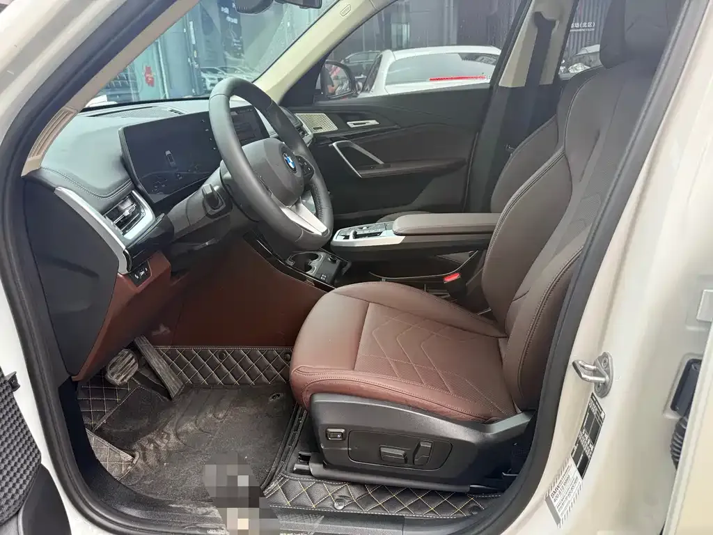 BMW X1 2024 из CN, фото 2
