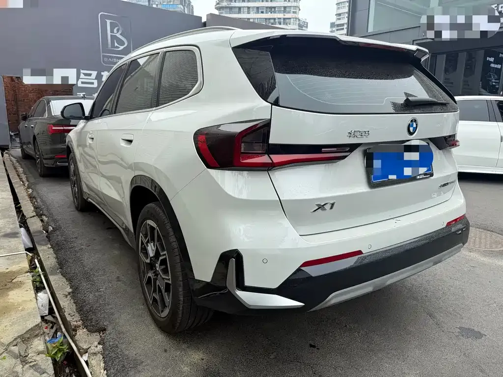 BMW X1 2024 из CN, фото 5