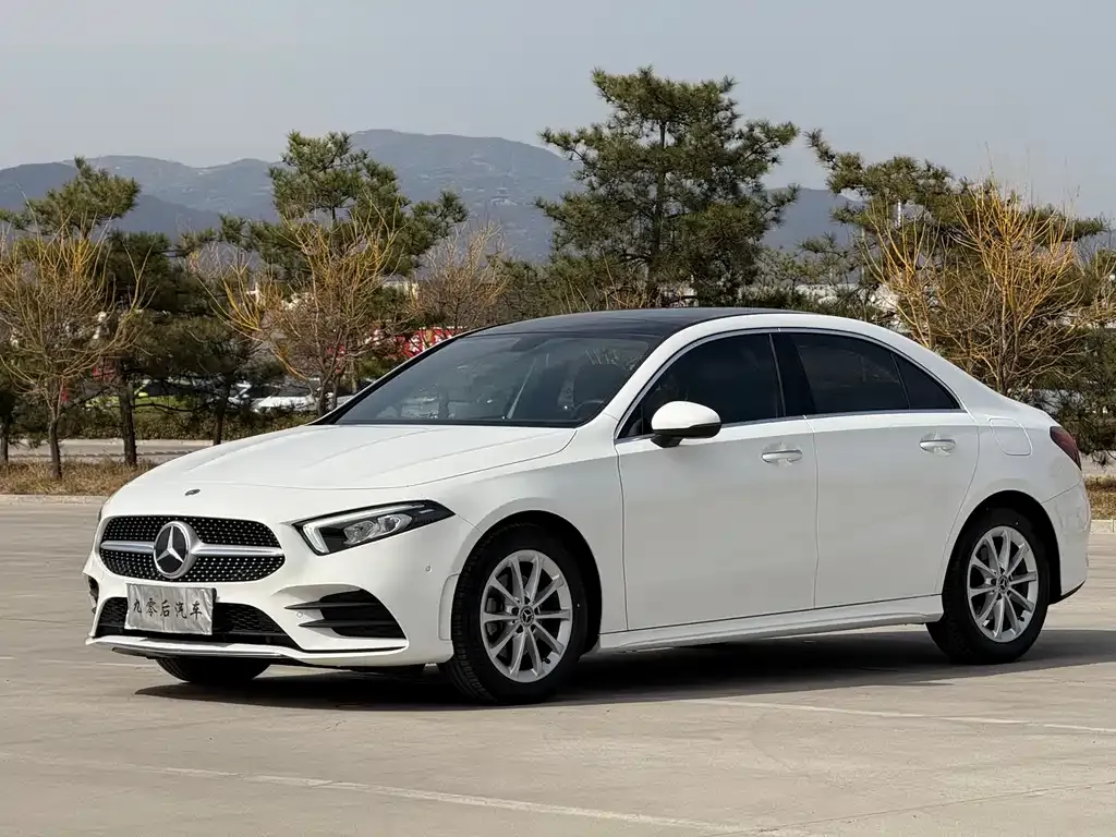 Mercedes-Benz A-Class — фото 1