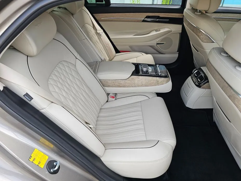 Genesis G90 2021 из KR, фото 1