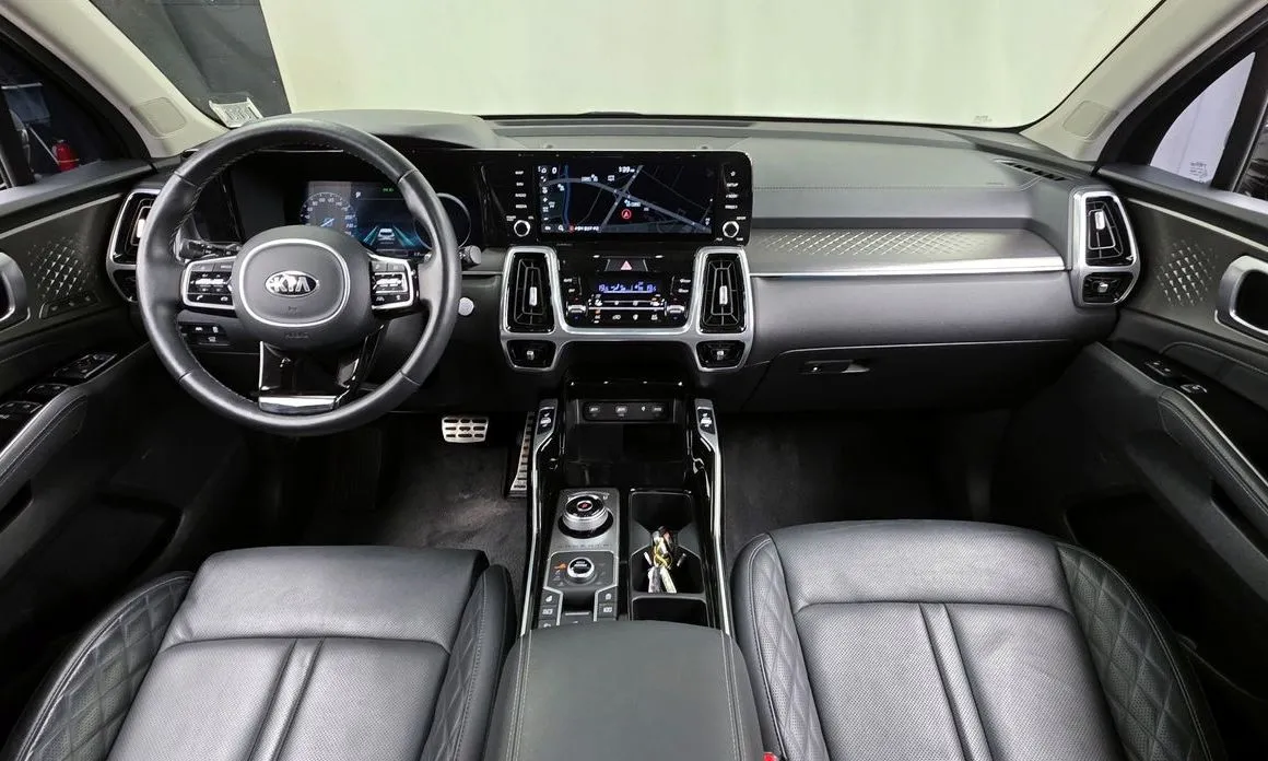 Kia Sorento — фото 4