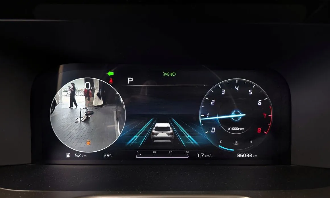 Kia Sorento — фото 10