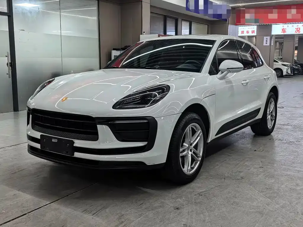 Porsche Macan — фото 1