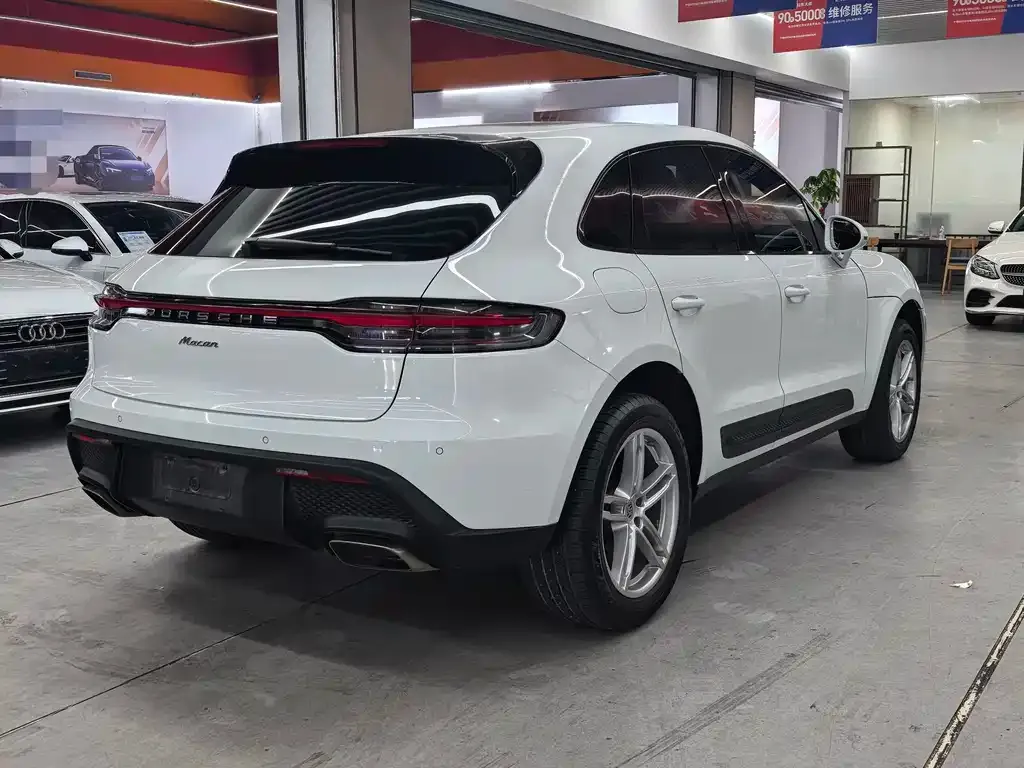 Porsche Macan — фото 6
