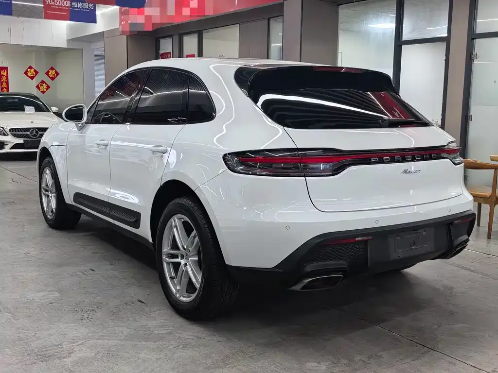 Porsche Macan — фото 9