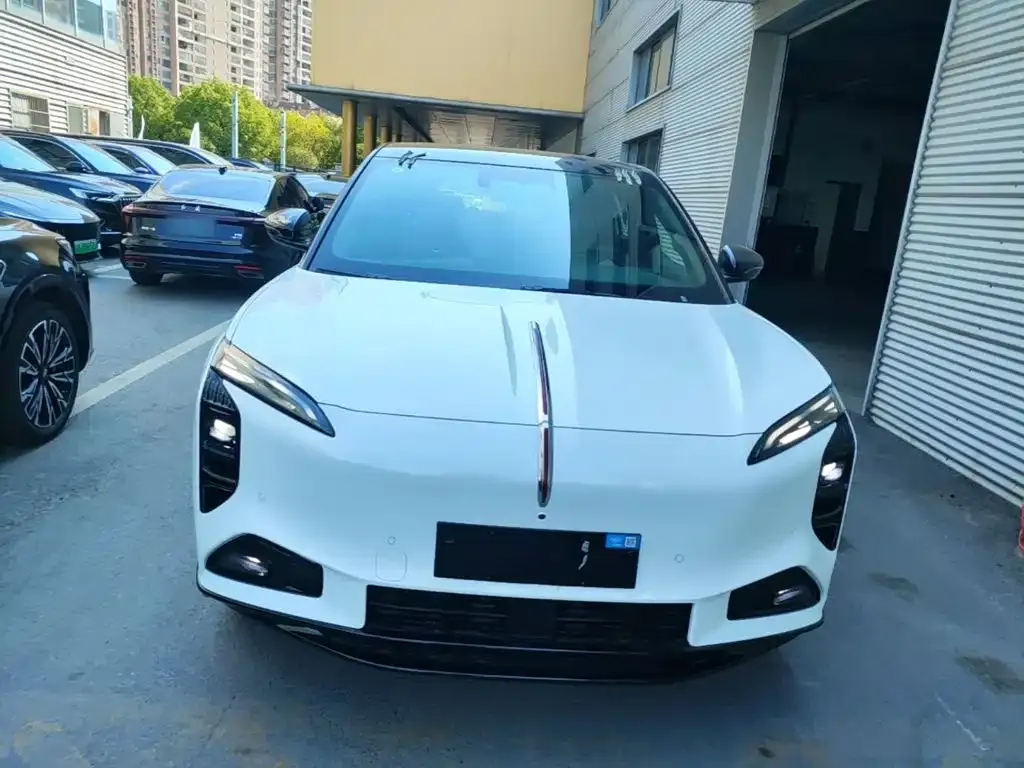 Hongqi Tiangong 08 2026 из CN, фото 8