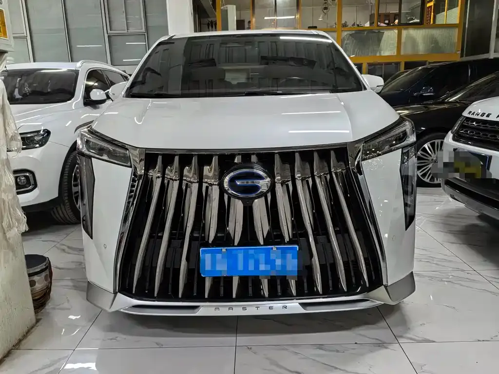 GAC Motor Trumpchi M8 — фото 9