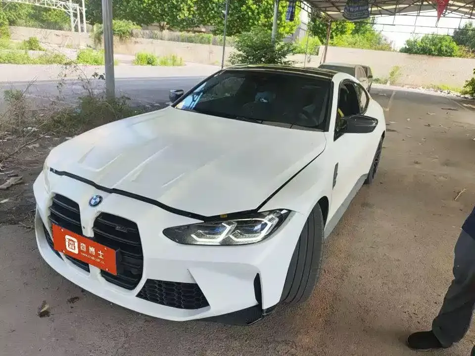 BMW M4