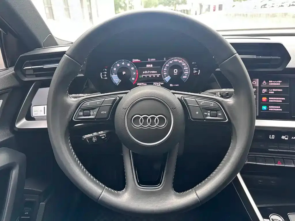 Audi A3 — фото 10