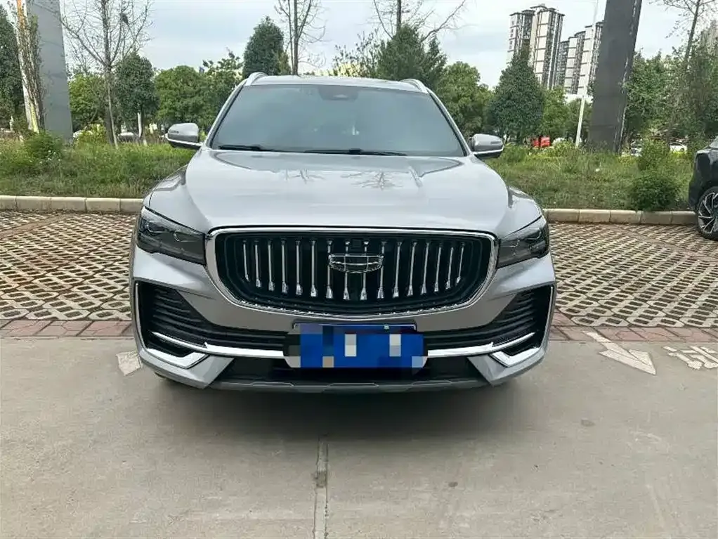 Geely Xingyue L — фото 8