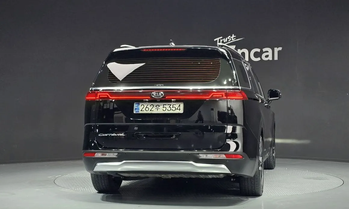 Kia Carnival 2021 из KR, фото 2