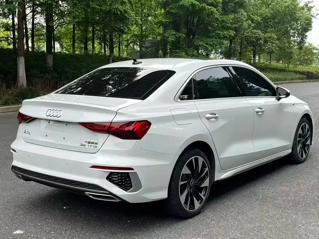 Audi A3 — фото 8