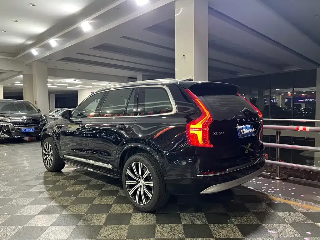 Volvo XC90 2022 из CN, фото 5